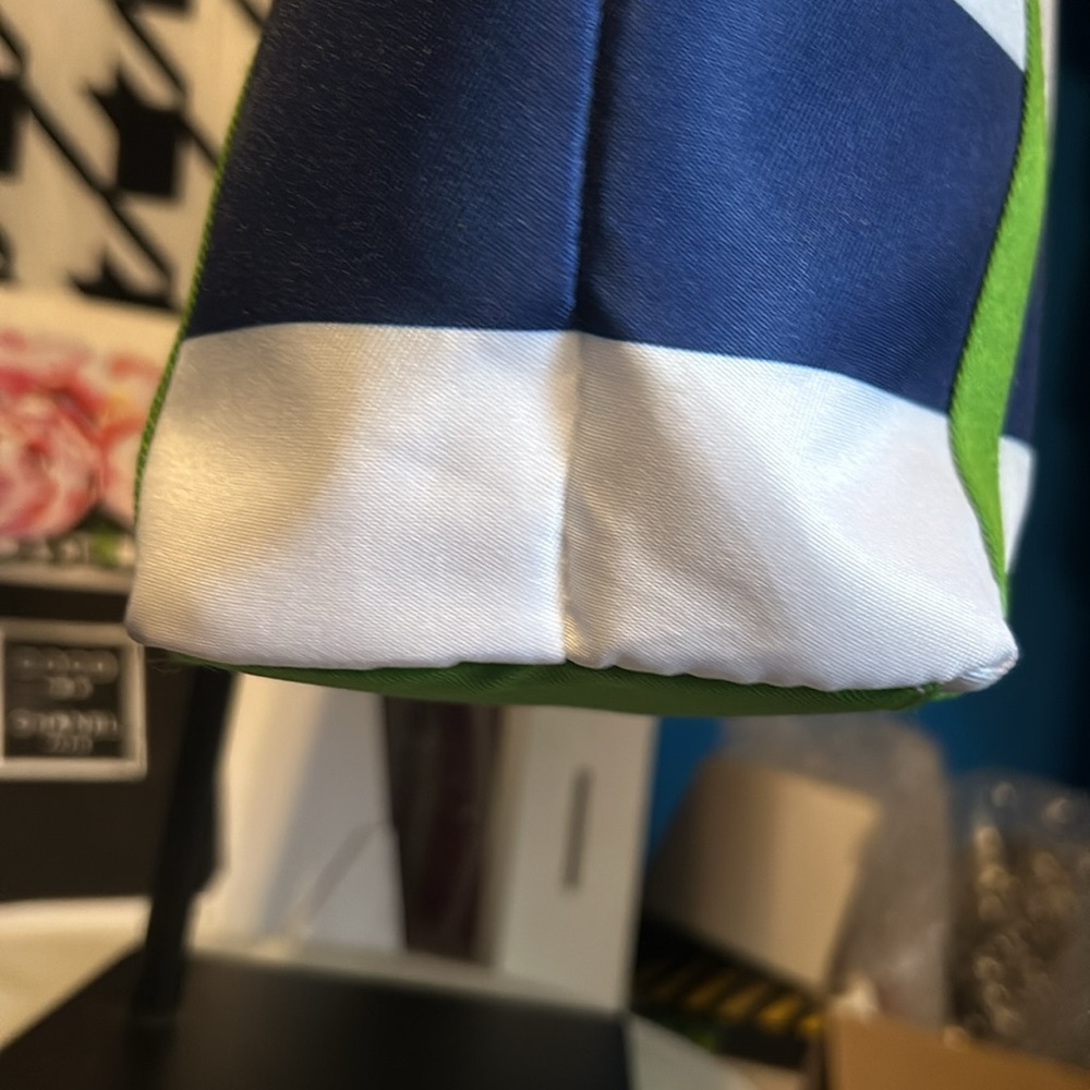 EUC/ ♠️ Kate ♠️ Spade and Clinique tote bag - Picture 6 of 10